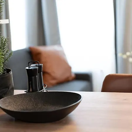 Neues 2 Schlafzimmer Mit Rooftopterrace Appartement *