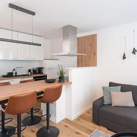 Neues 2 Schlafzimmer Mit Rooftopterrace Dresda